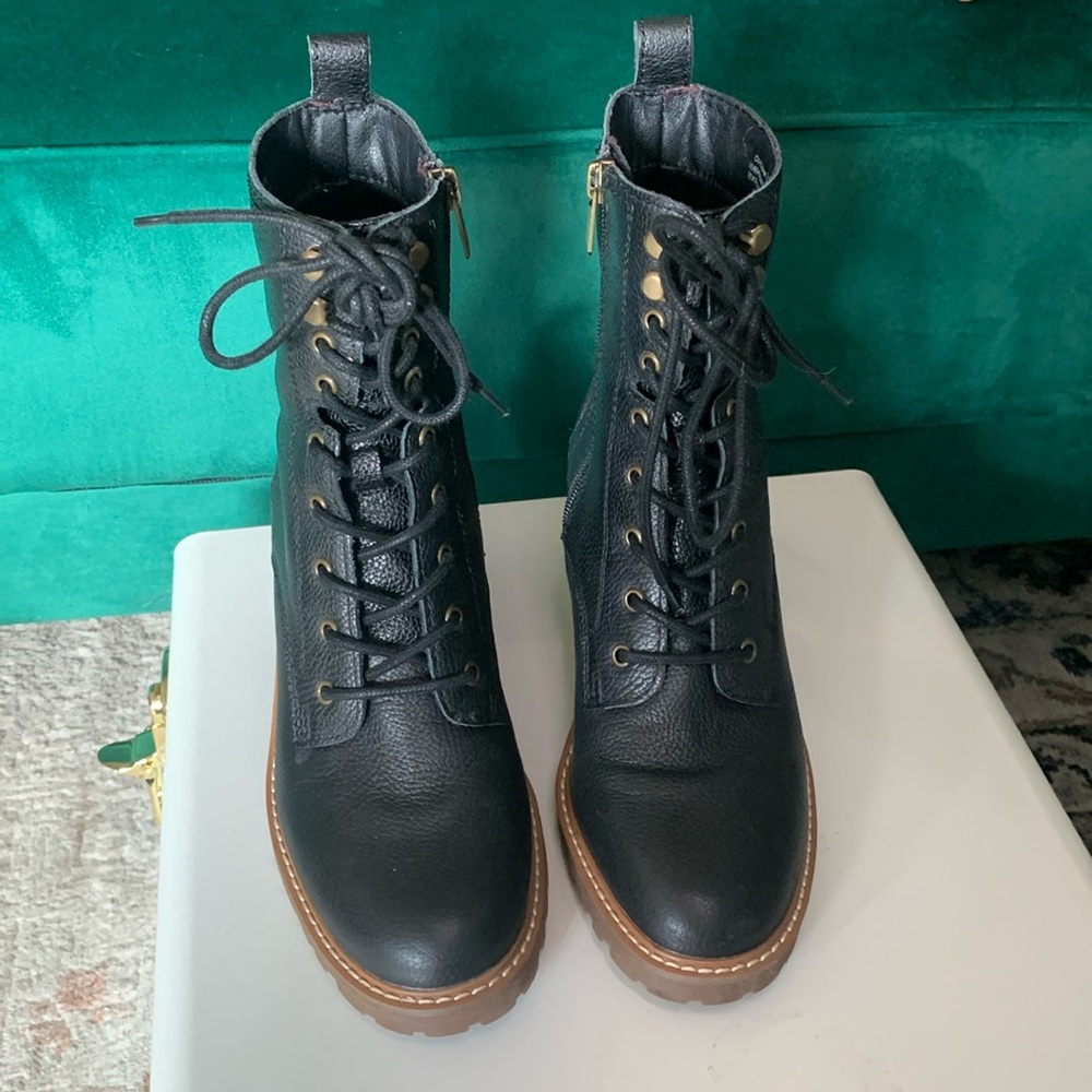 Crown vintage Yuliana black boots 7.5